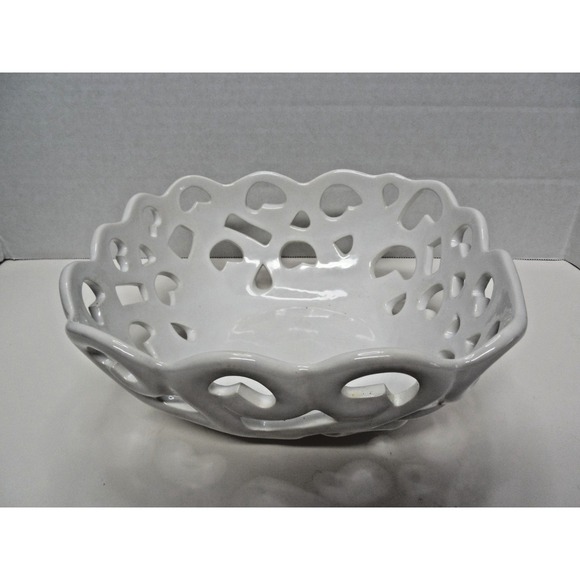 Tabletops Gallery Other - Tabletops Gallery Modern Farmhouse White Cut Out Bread Basket Ceramic 8.5" Sq